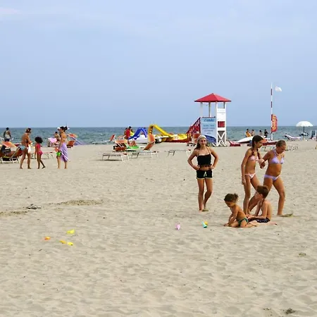 2c Villa Llido Degli Estensi